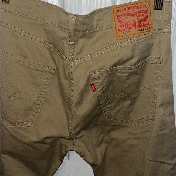 Levi’s Mens Khaki/Tan Pants 32”x32” Levi Strauss & Co. BNNTs 505 style - Picture 4 of 9